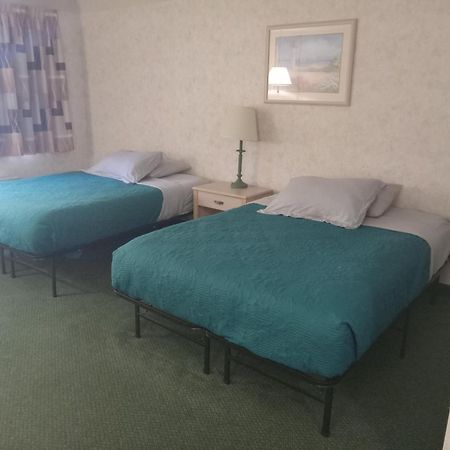 Paradise Shores Hotel Holcombe 外观 照片